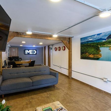 Med La Palma Hotel เมเดยิน ภายนอก รูปภาพ